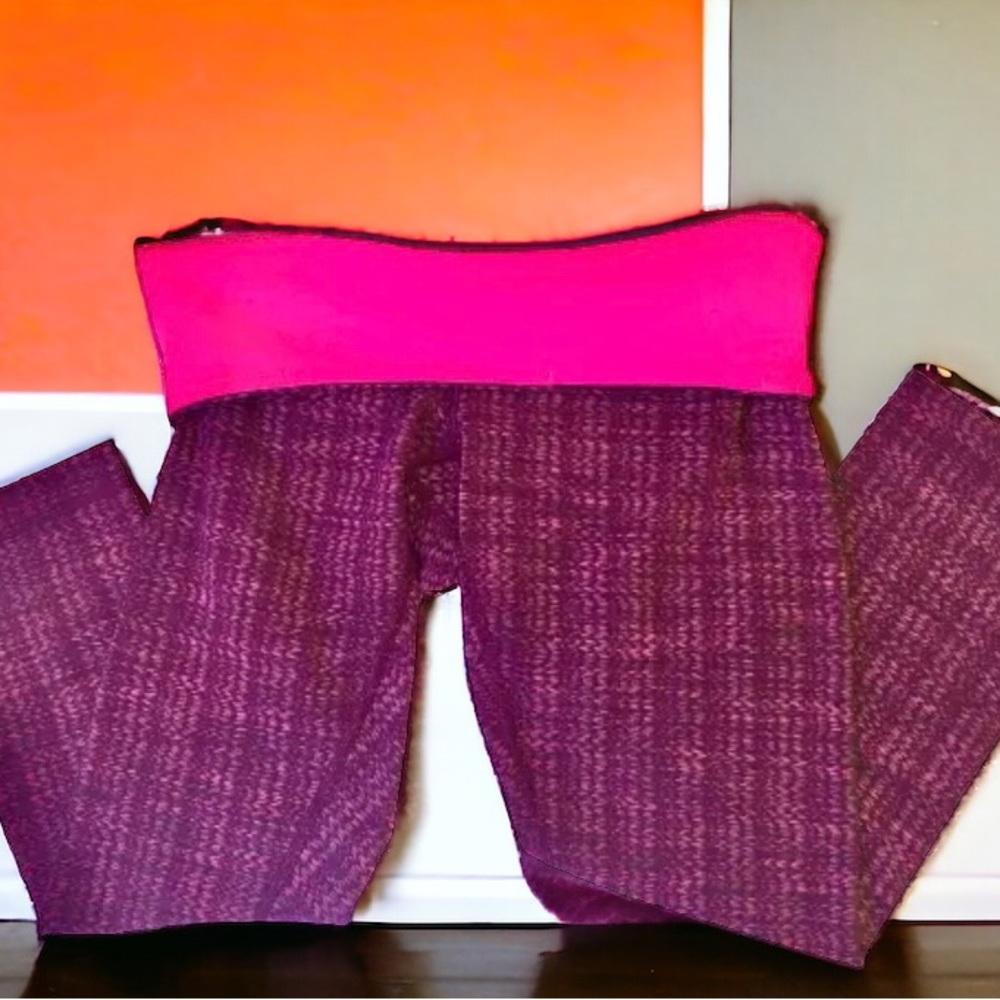 Lululemon Wunder Under Crop Leggings Size 4 Pink Purple Geometric Foldover Waist